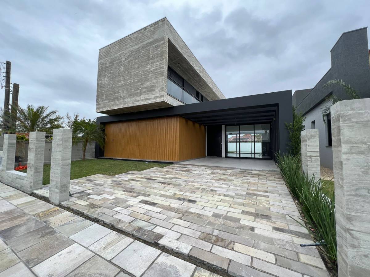 Casa 4 dormitórios para venda, Centro em Xangri-lá | Ref.: 3502