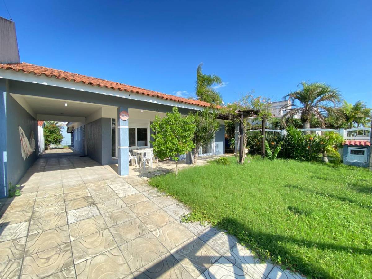 Casa 4 dormitórios para venda, Centro em Xangri-lá | Ref.: 4510