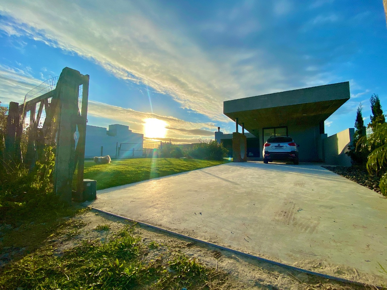 Casa 2 dormitórios para venda, Arpoador em Xangri-lá | Ref.: 4525