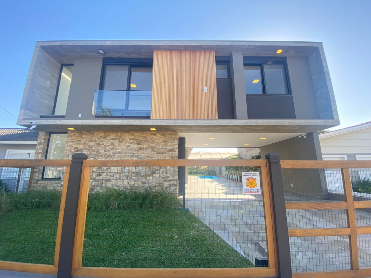 Casa 5 dormitórios para venda, Centro em Xangri-lá | Ref.: 5194