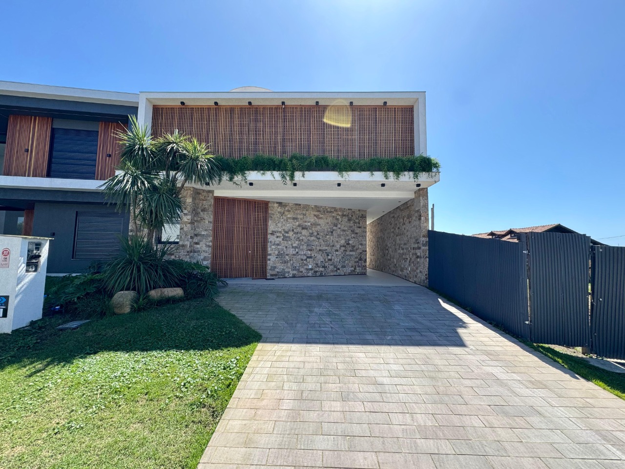 Casa em Condomínio 4 dormitórios para venda, Centro em Xangri-lá | Ref.: 6391