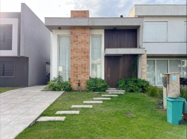 Casa em Condomínio 3 dormitórios para venda, Centro em Xangri-lá | Ref.: 7417