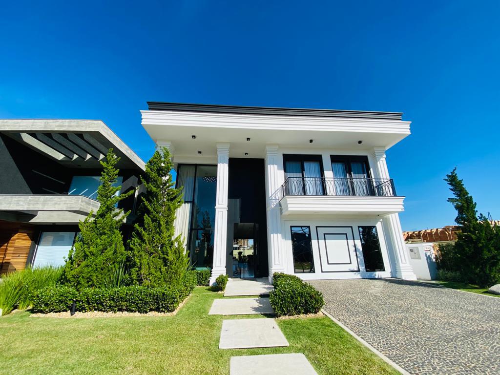 Casa em Condomínio 5 dormitórios para venda, Centro em Xangri-lá | Ref.: 754