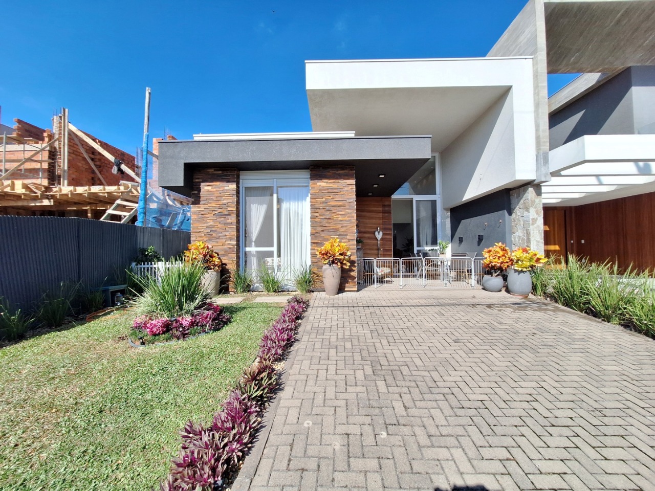 Casa em Condomínio 3 dormitórios para venda, Centro em Xangri-lá | Ref.: 7687