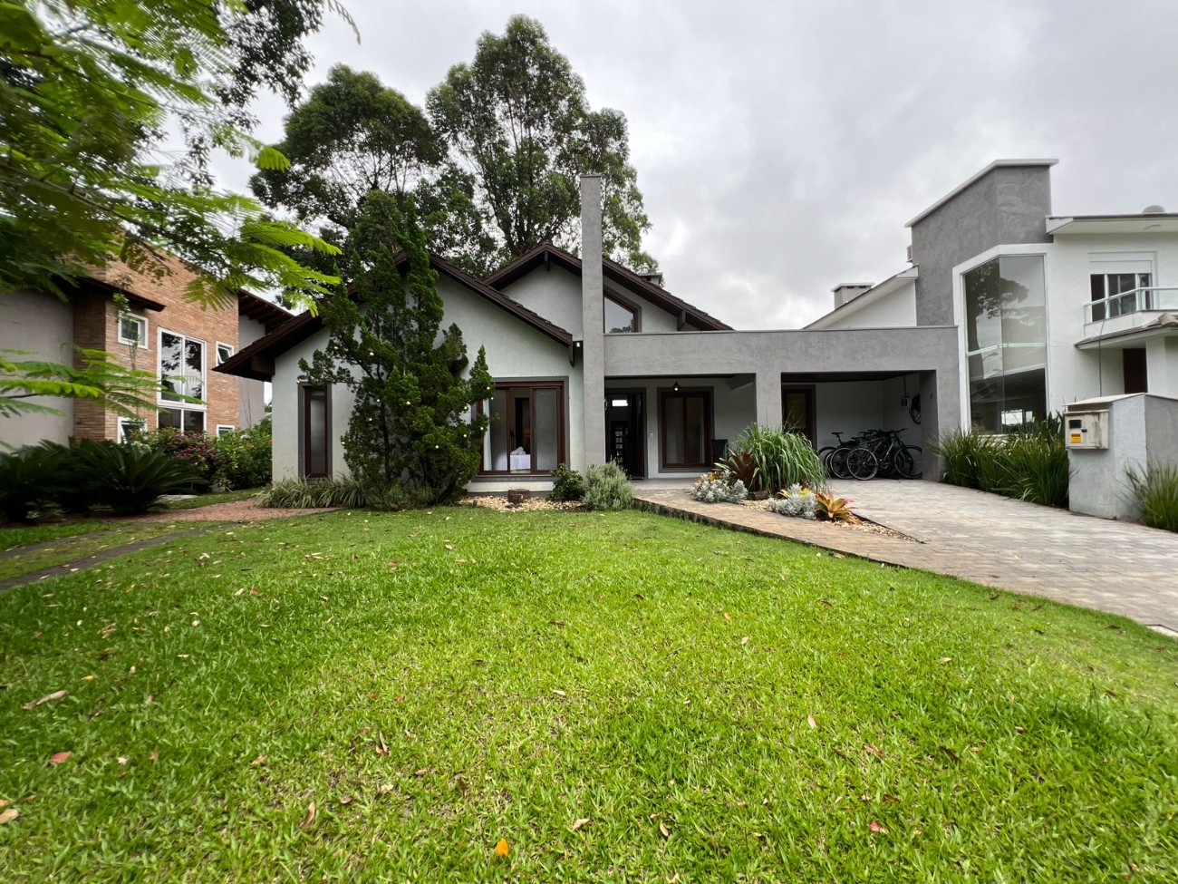 Casa em condomínio 4 dormitórios à venda no bairro Condominio Carmel em Xangri-lá - imovel 8623